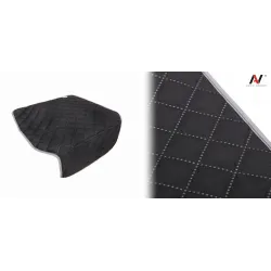 Mata ochronna pod fotelik pokrowiec siedzisko przed zabrudzeniem pikowana